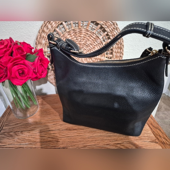 DOONEY & BOURKE BLACK LEATHER DILLEN II PREOWNED/USED Dooney & Bourke - Picture 2 of 5